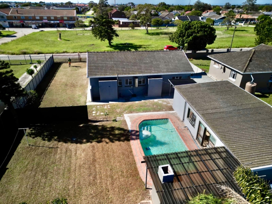 3 Bedroom Property for Sale in Kabega Park Eastern Cape